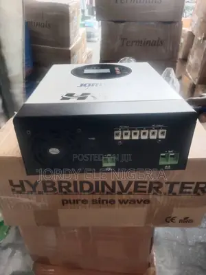 3.5kva 24v Wall Mounted Hybrid Inverter With Transformer