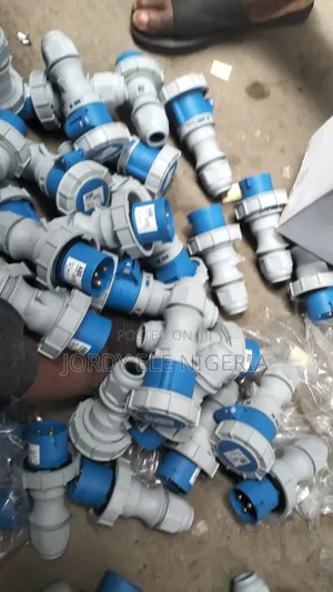 Original Industrial 16A, 32A 63A Plug and Sockets