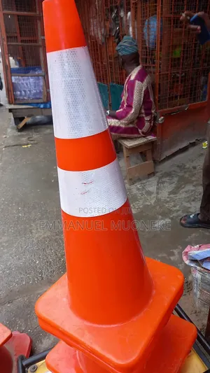 Photo - 75 Cl Cone Road Signs
