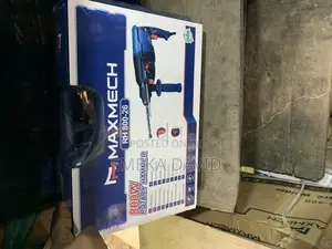 800w Maxmech Rotary Hammer