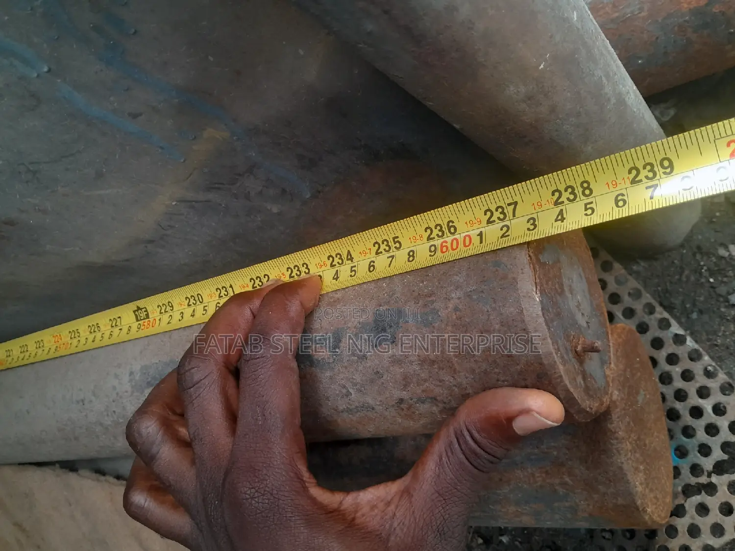 100mm Thickness Iron/Round Bar