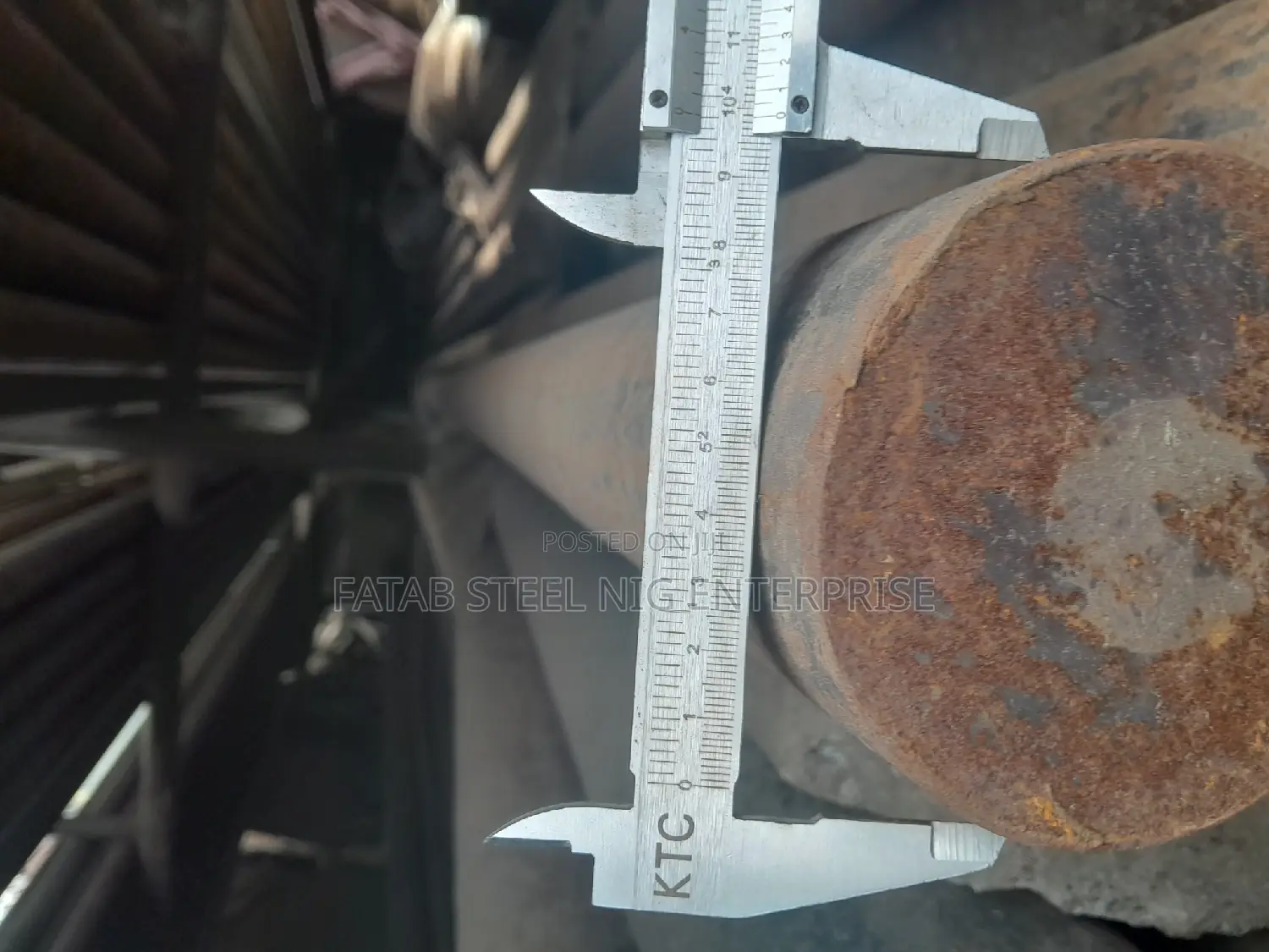 100mm Thickness Iron/Round Bar