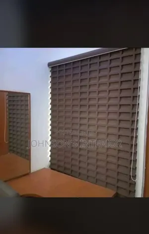 Triple Shades Window Blind