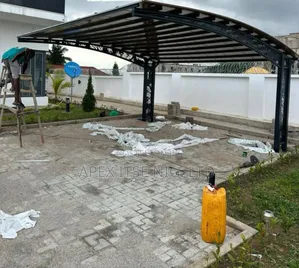 Exclusive Carport/Shade