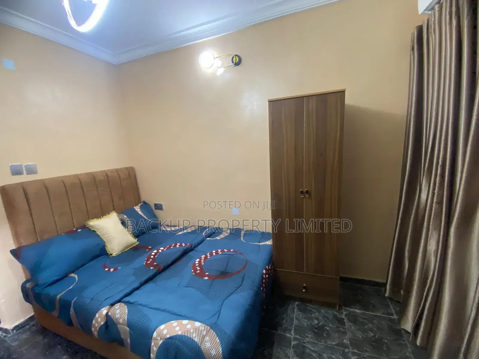 Cozy and Serviced Studio Apartment