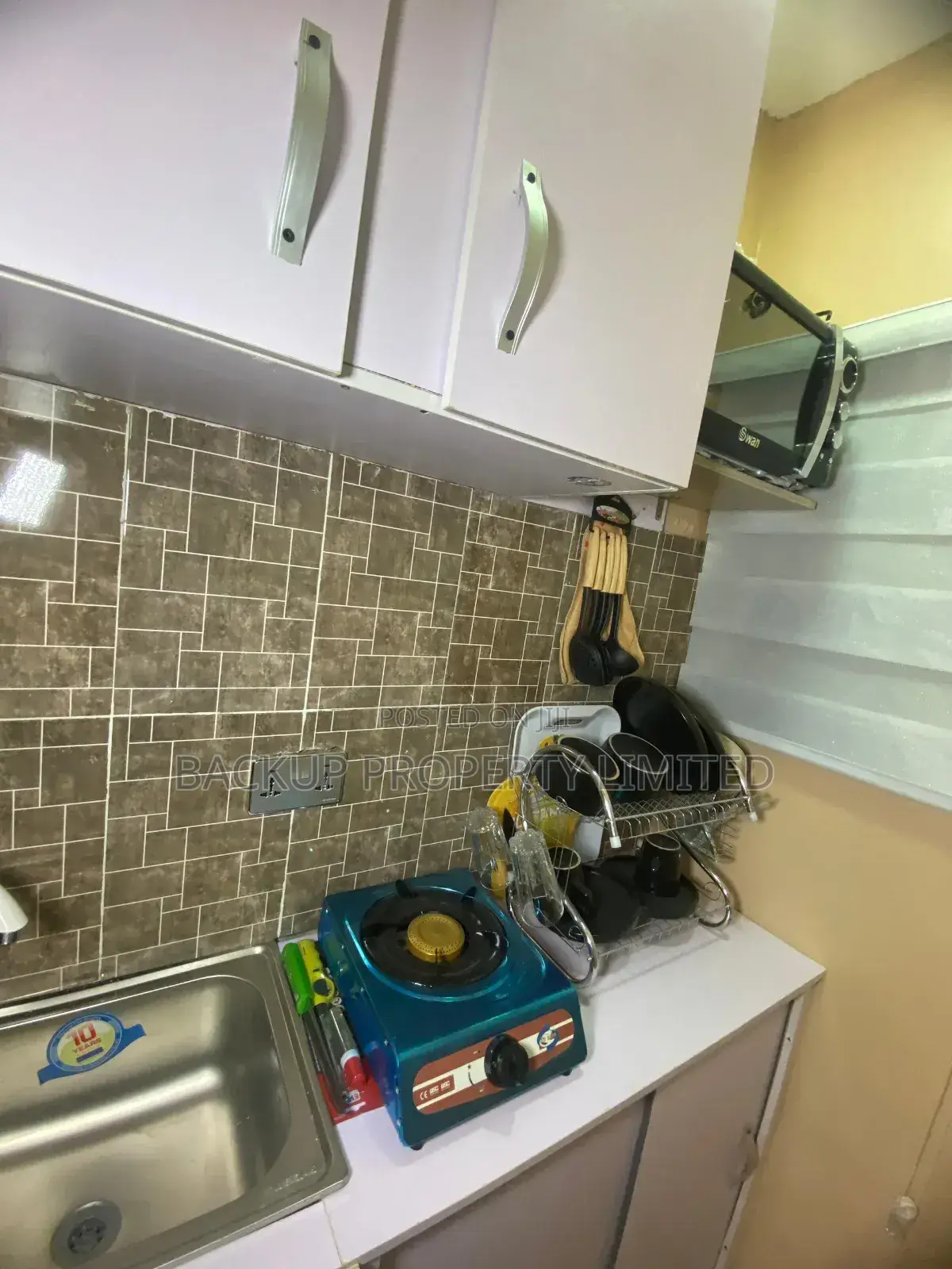 Cozy and Serviced Studio Apartment