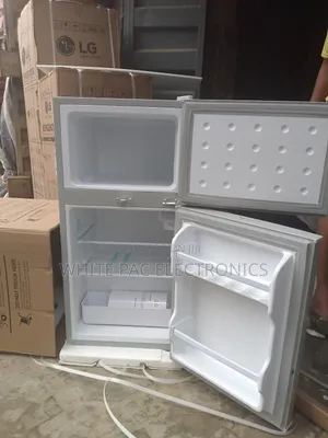 LG Fridge \ Freezer 110_litre Double Door Fast Ice Maker