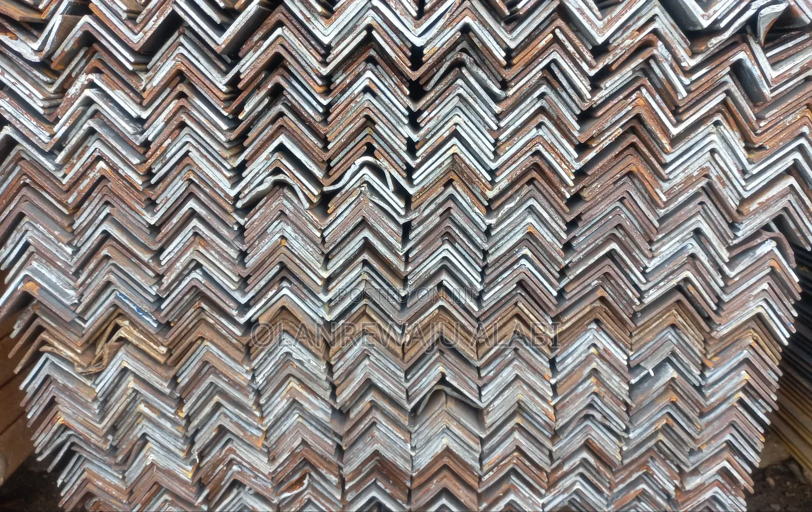 Mild Steel Angle Iron
