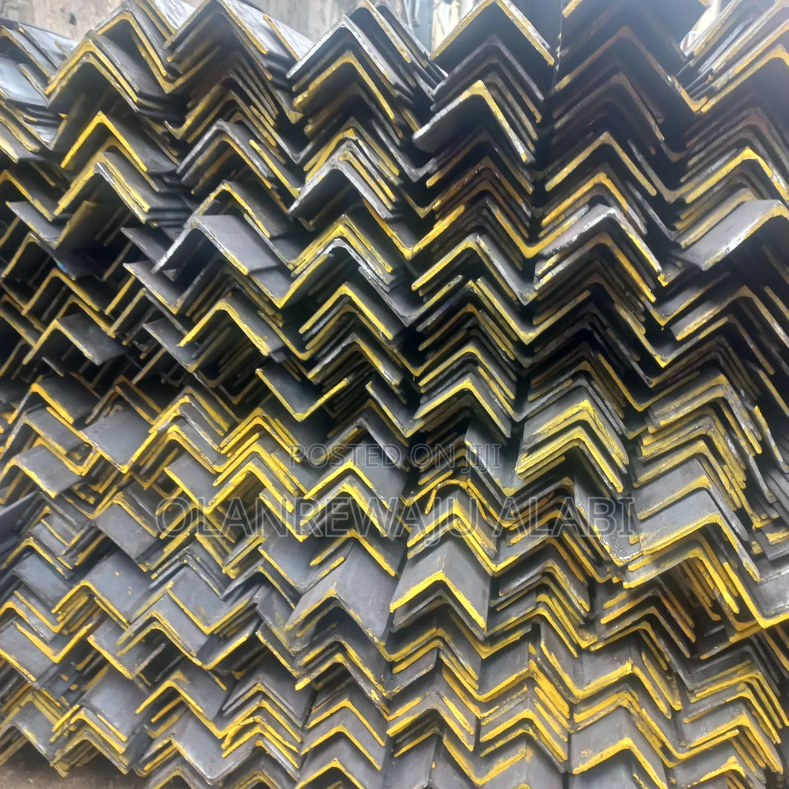 Mild Steel Angle Iron
