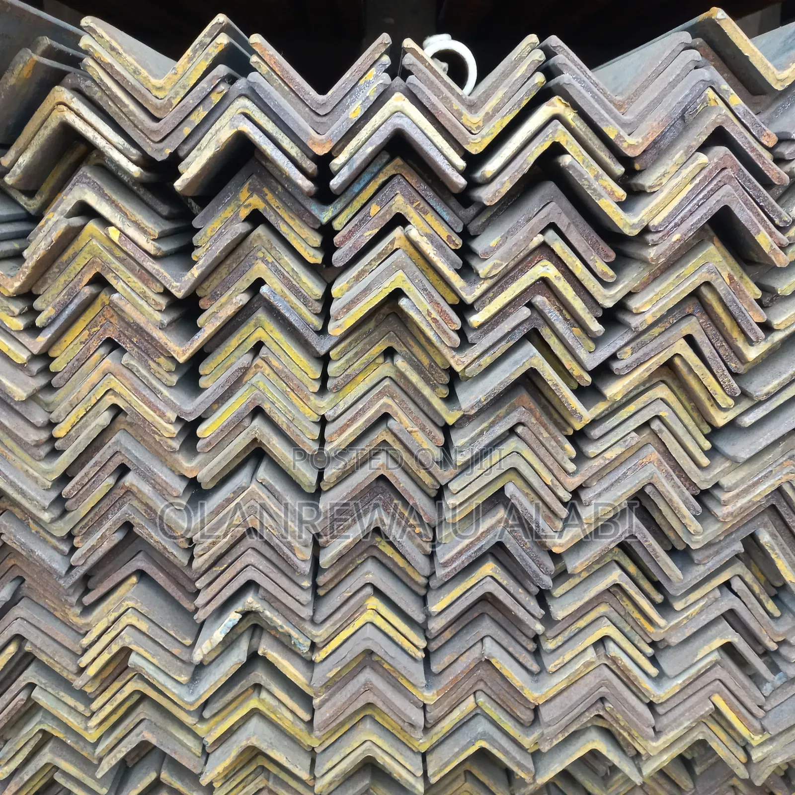Mild Steel Angle Iron