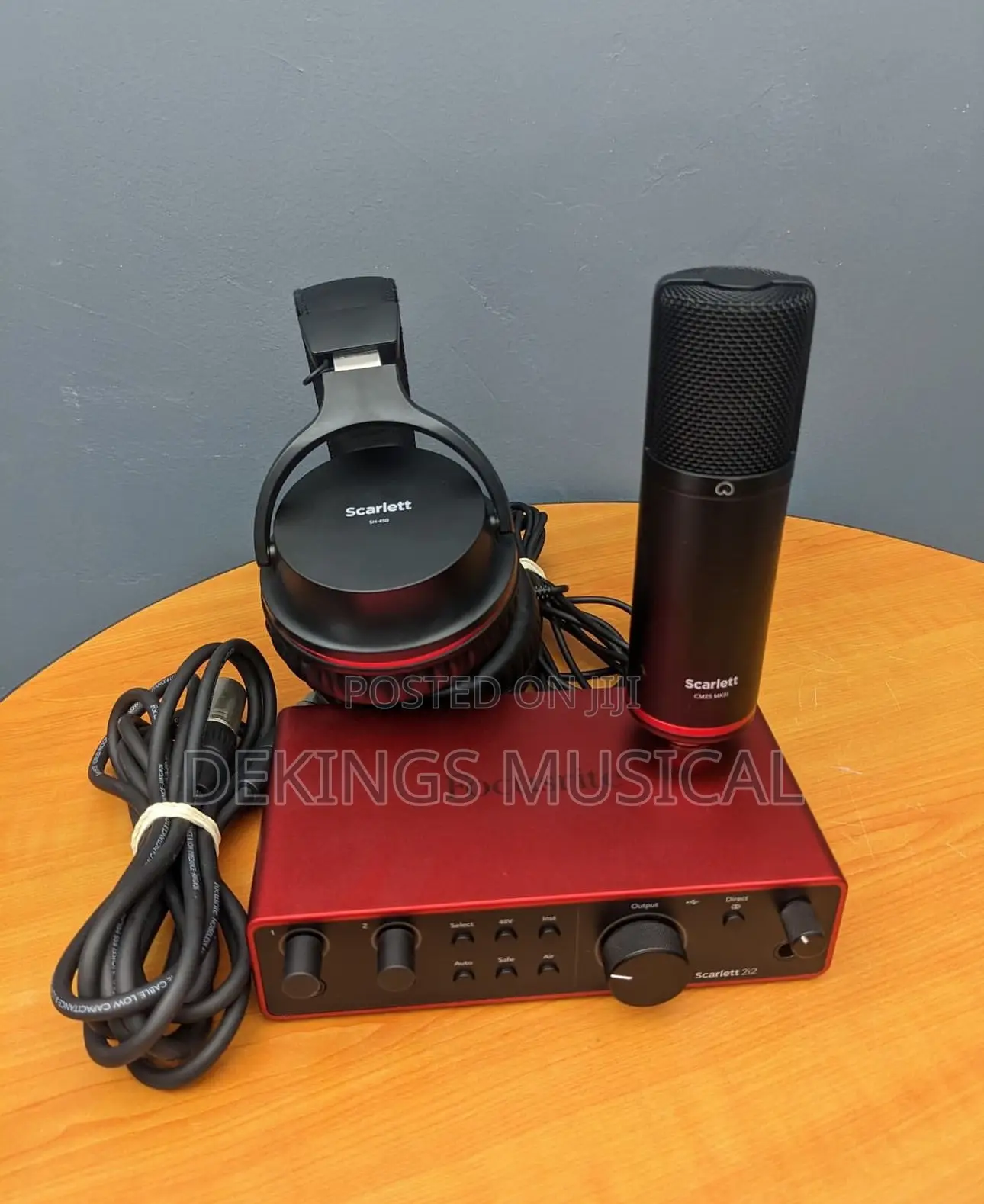 Focusrite Scarlett 2i2 4th Gen