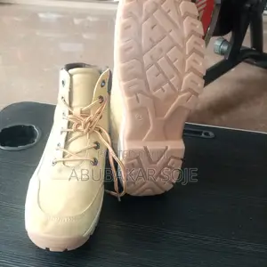 Safety Boots and Hiking Camping Boots