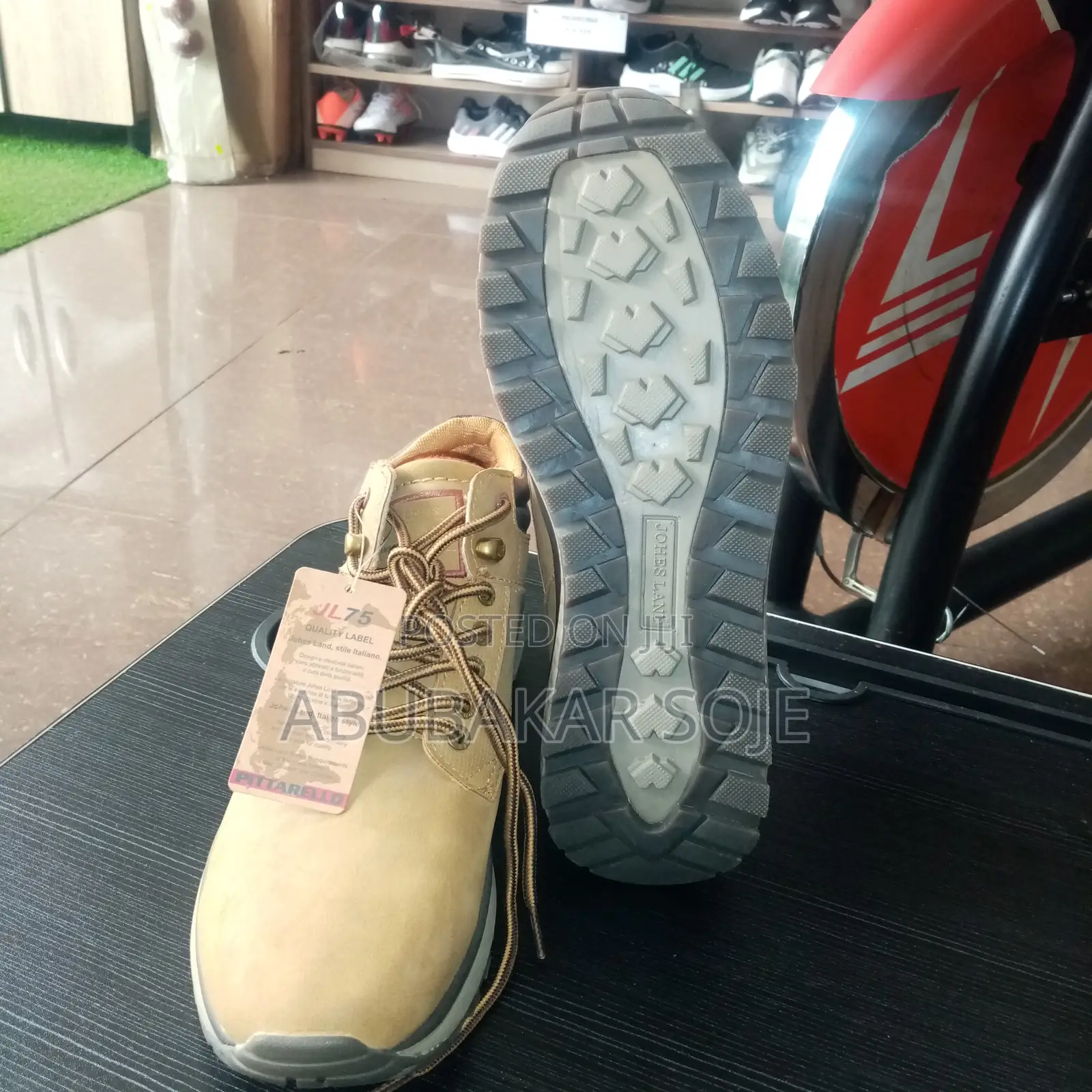 Safety Boots and Hiking Camping Boots