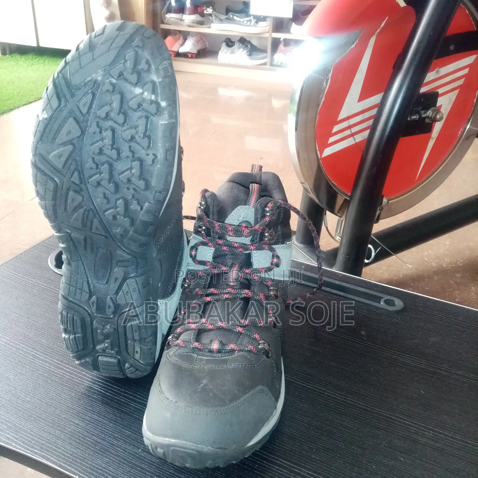 Safety Boots and Hiking Camping Boots