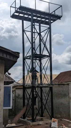 Pele Tank Stand Master