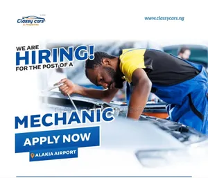 Photo - Maintenance Officer