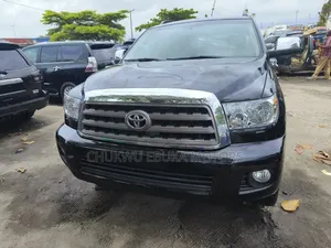 Toyota Sequoia 2015 Black