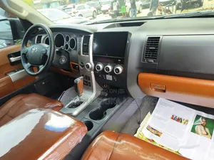 Toyota Sequoia 2015 Black