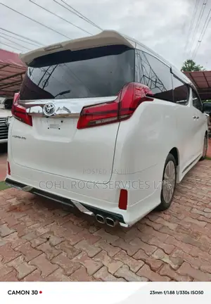 Toyota Alphard 2021 White