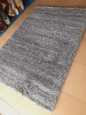 Center Rugs