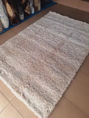 Center Rugs