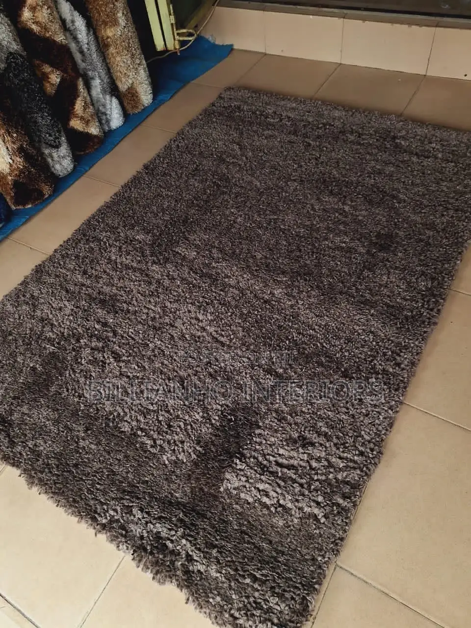 Center Rugs