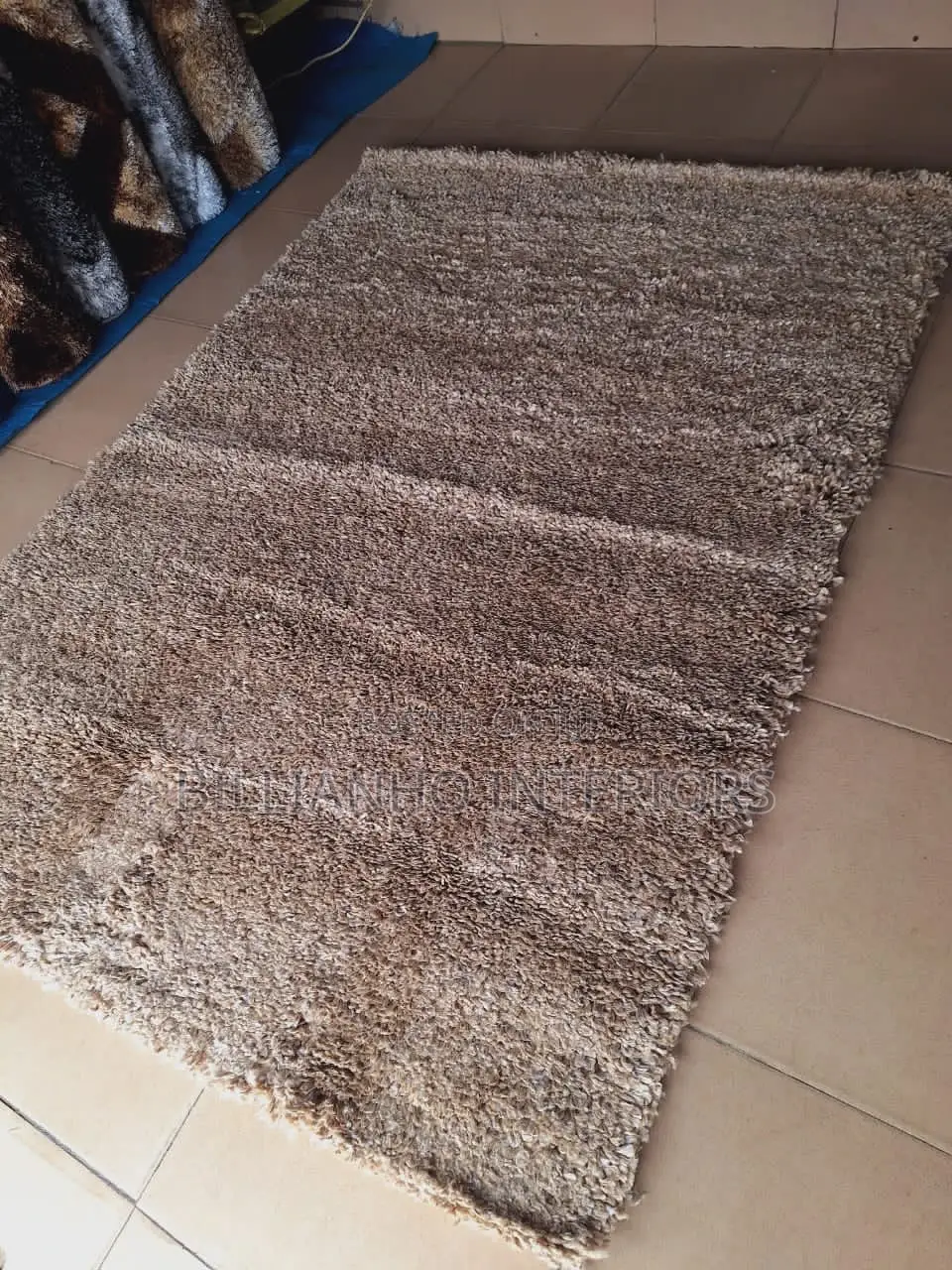 Center Rugs
