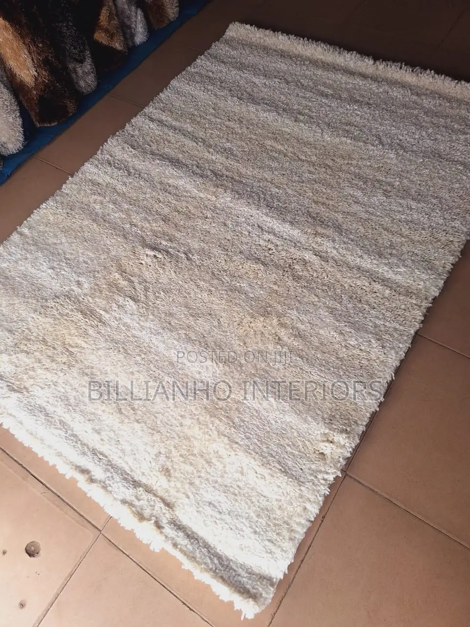 Center Rugs