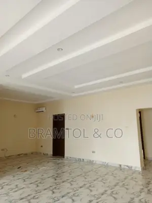 3bdrm Block of Flats in Wuye for rent