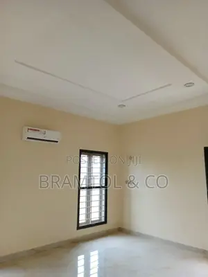 3bdrm Block of Flats in Wuye for rent