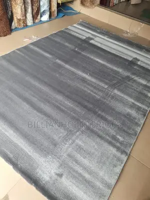 Center Rugs