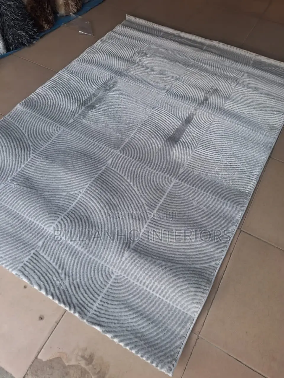 Center Rugs