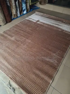 Center Rugs