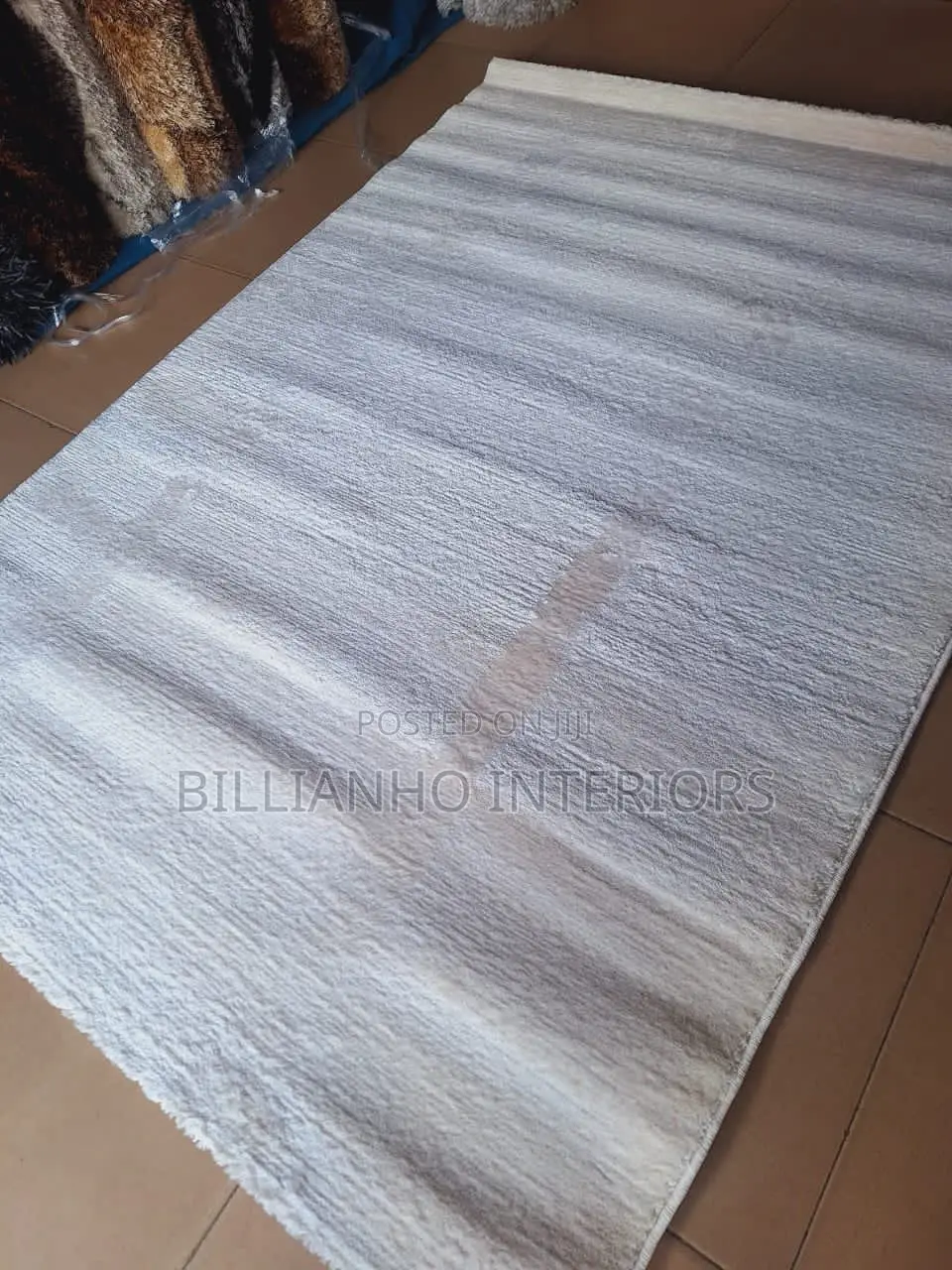Center Rugs