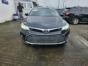Photo - Toyota Avalon 2016 Blue