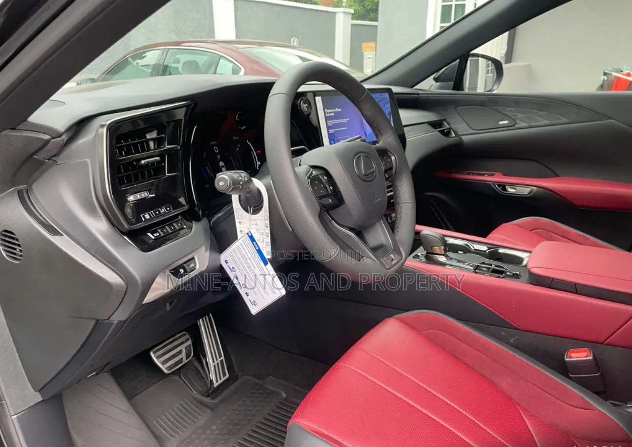 Lexus RX 2024 Black