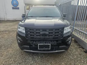 Ford Explorer 2016 Black