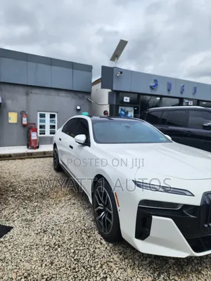 New BMW 7 Series 2023 White