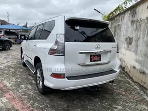Lexus GX 460 Luxury 2015 White