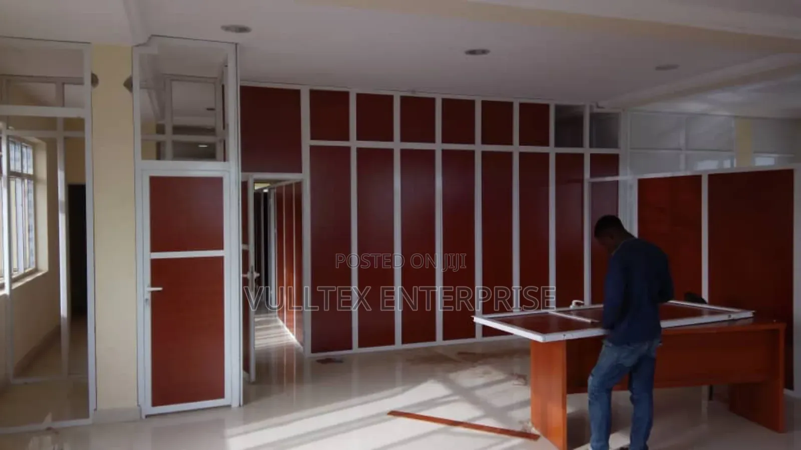 Arco/Board Office Partition'