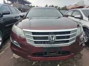Honda Crosstour 2012 Red