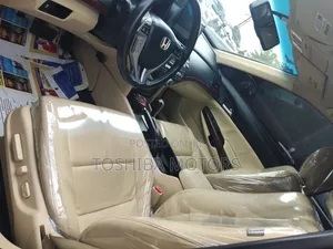 Honda Crosstour 2012 Red
