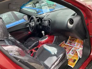 Nissan Juke 2015 Red