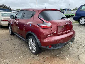 Nissan Juke 2015 Red