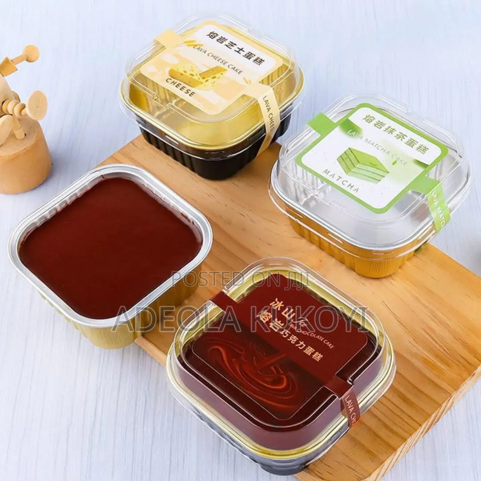 Colored Square Cake Pans - 1000pcs