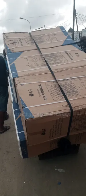 LG Air Cooler Moblie Floor Standing, 48lrts, Low Voltage.