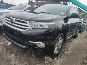 Toyota Highlander Limited 2012 Black