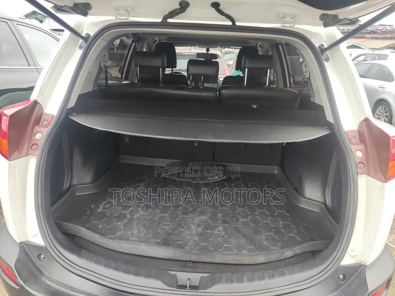 Toyota RAV4 2015 White