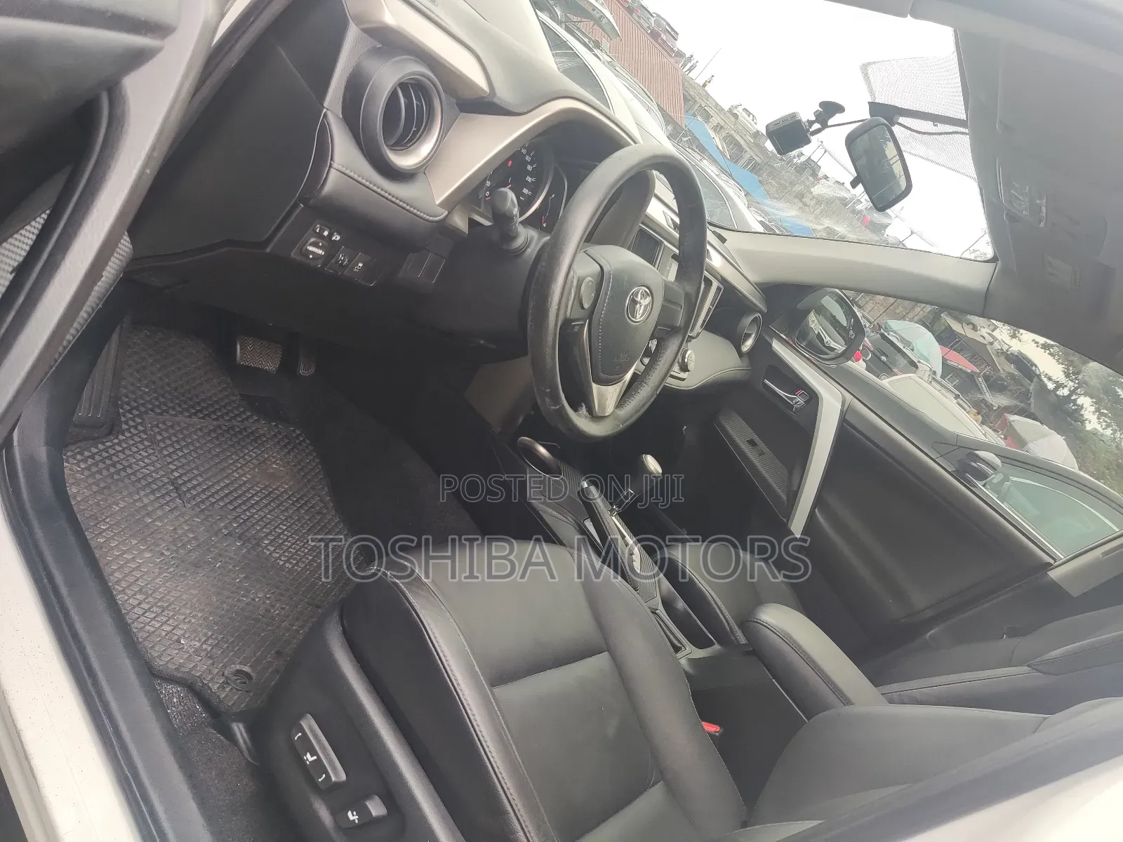 Toyota RAV4 2015 White