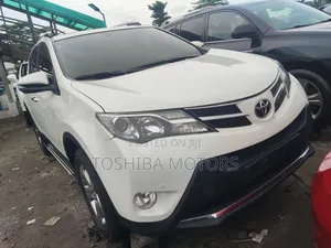 Toyota RAV4 2015 White